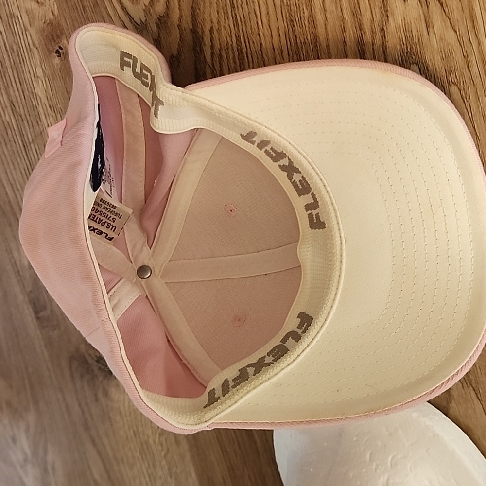 Kangol Flexfit Unisex Soft Pink Baseball Hat Cap Size Large Extra Large - Picture 10 of 10